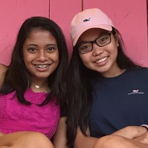 Meet your Posher, Claire